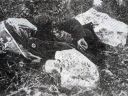 U knjizi na strani 149-a Srpski seljak kome su iskopane oči, odsječen
jezik a usni timpani probodeni ekserima, potom je ubijen udarcima motike, ubili
ga ustaše u zoni Gacko-Avtovac juna 1941.