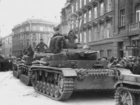 Dobrodošlica Nijemcima prilikom ulaska u Zagreb 1941. godine