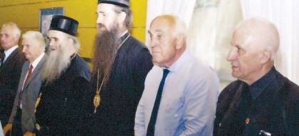 Митрополит Амфилохије, владика Јоаникије, Чедо Вукмановић и Матија Бећковић