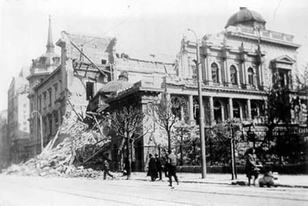 Срушене зграде послије њемачког бомбардовања Београда 1941.