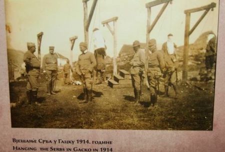 Вјешање Срба у Гацку 1914. године