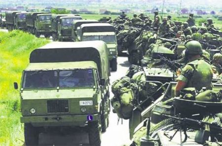 Војска Југославије одлази, а НАТО долази на Космет 1999.