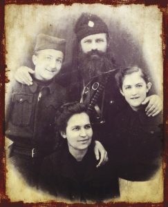 Калабић са сином Миланом, ћерком Мирјаном и супругом Борком