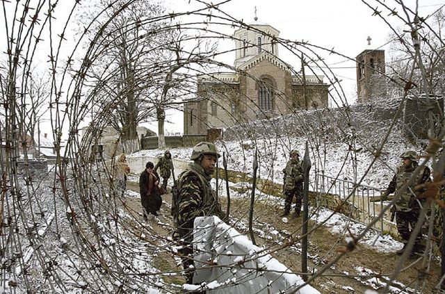 Pripadnici NATO nisu reagovali kada je marta 2004. godine počeo masovni napad na preostale Srbe na Kosmetu