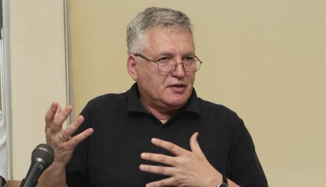 Prof. dr Zoran Avramović