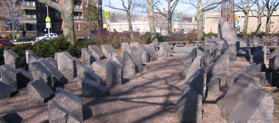 Spomenici žrtvama Holokausta i genocida u Memorijalnom parku u Bruklinu, Njujork | Spomenici žrtvama Holokausta i genocida u Memorijalnom parku u Bruklinu, Njujork 