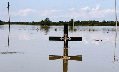 poplava-srbija-krst.jpg