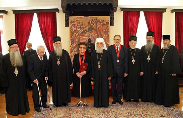 Чланови Светог Архијерејског Синода