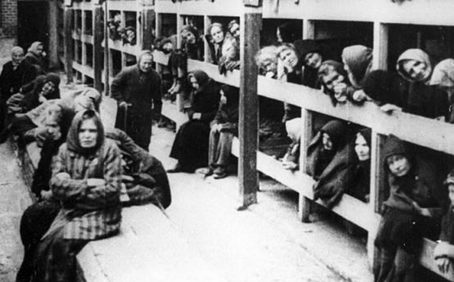 Затвореници логора Аушвиц [Фото: ЕПА]