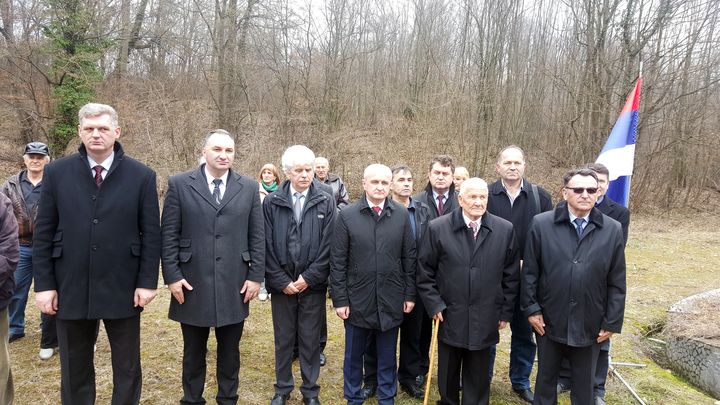 Predsjednik Socijalističke partije Petar Đokić prisustvuje danas u Vukosavcima kod Lopara obilježavanju 74 godine od stradanja članova Štaba Prvog majevičkog narodnooslobodilačkog partizanskog odreda tokom Drugog svjetskog rata.