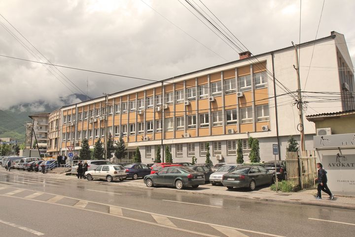 Основни суд у Пећи