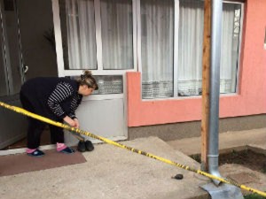 Бачена бомба на српску кућу у Липљану Фото: РТС