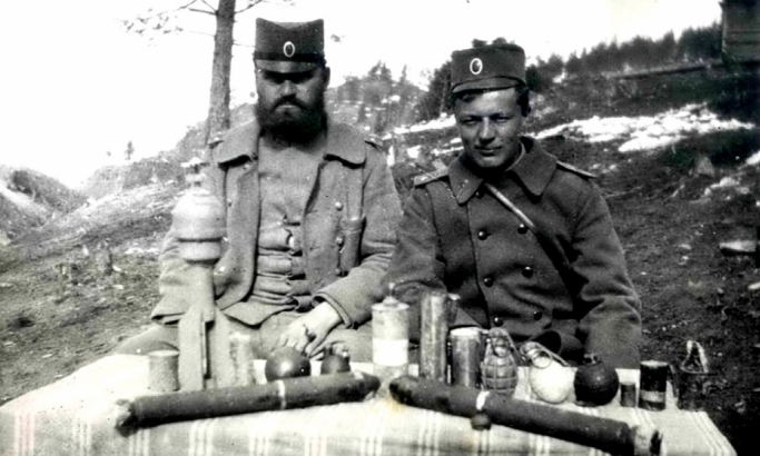 Из ратних дана: Станислав Краков (десно) Фото: Вести