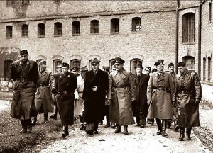 Павелић у логору Стара Градишка Фото: Архив Музеја жртава геноцида