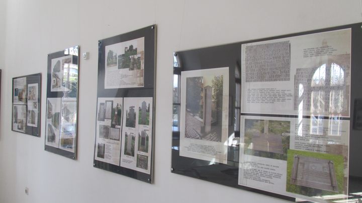Uoči Dana grada Bijeljine 24. septembra i Dana evropske baštine, u Muzeju Semberije postavljena je izložba "Jevreji u Bijeljini - fragmenti iz prošlosti", čiji je autor muzejski savjetnik Tanja Lazić.