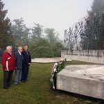 U Velikom Palančištu kod Prijedora danas je, kao znak sjećanja na 367 civila stradalih prije 74 godine u ovom selu, održan tradicionalni narodni zbor na groblju žrtava fašističkog terora Puharine