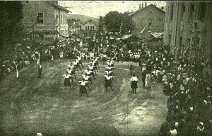Ženski podmladak na sletu u Čapljini 1924. godine