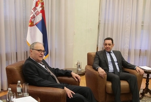 Министар Вулин са др Ефраимом Зурофом