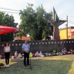 Načelnik opštine Šamac Đorđe Milićević napomenuo je značaj koji su tokom rata imali Crkvina, šamačka opština i narod, te da mu je čast da se danas pokloni ovim žrtvama.