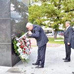 Predsjednik Boračke organizacije Republike Srpske Milomir Savčić položio vijenac na spomenik "Za krst časni".