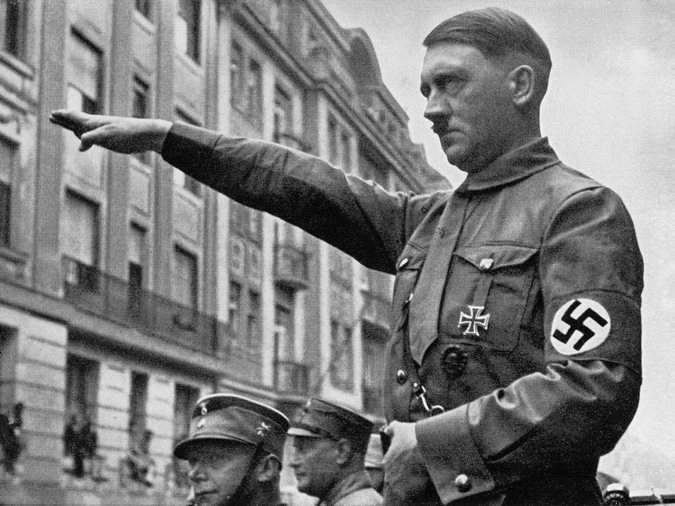 Adolf Hitler (Foto Vikipedija)