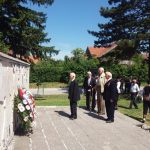 На Партизанском гробљу на Уријама у Приједору данас су положени вијенци и одржан историјски час поводом 9. маја - Дана побједе над фашизмом.
