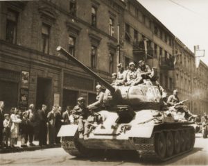 Ulazak tenkovskih jedinica u Zagreb, maj 1945. godine