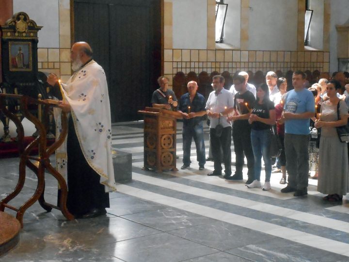 U Crkvi Svetog Marka u Beogradu služen je parastos za Srbe koje su prije 26 godina na Miljevačkom platou kod Drniša ubili i masakrirali pripadnici hrvatske vojske, u prisustvu Unprofora.